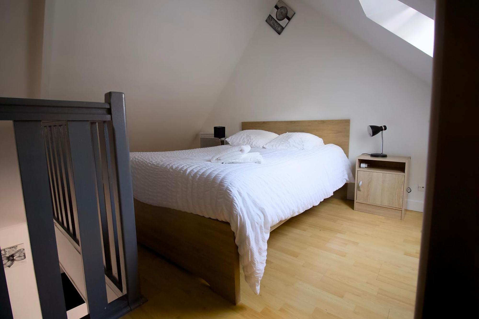 Triplex Lumineux A Cherbourg, Hyper Centre, 2 Pas Du Port & Vie Nocturne, Intendance Luxury Host Экстерьер фото